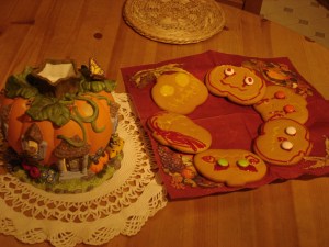 Halloween Cookies (c) copyright Sherri Matthews 2013